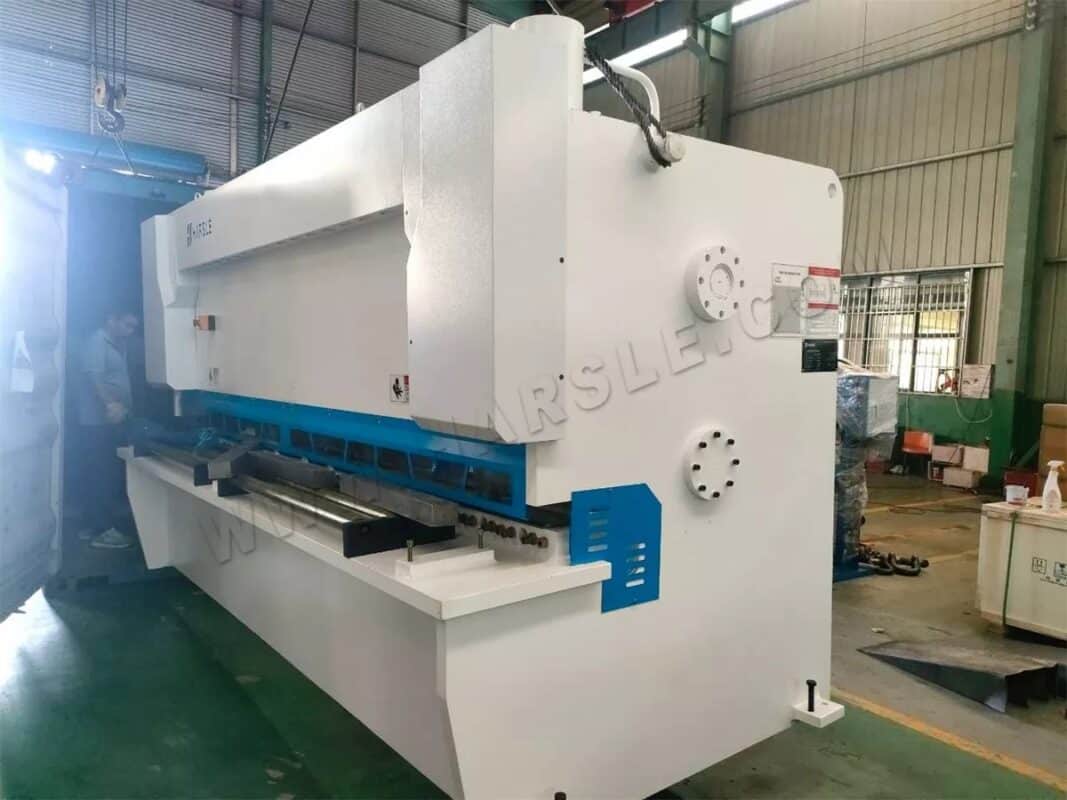 Arabie Saoudite - Cisaille guillotine QC11K-12X3200 DAC360T