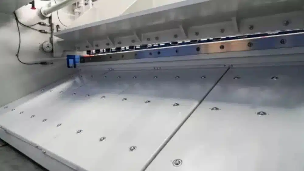 Problemy z maszyną do cięcia CNC