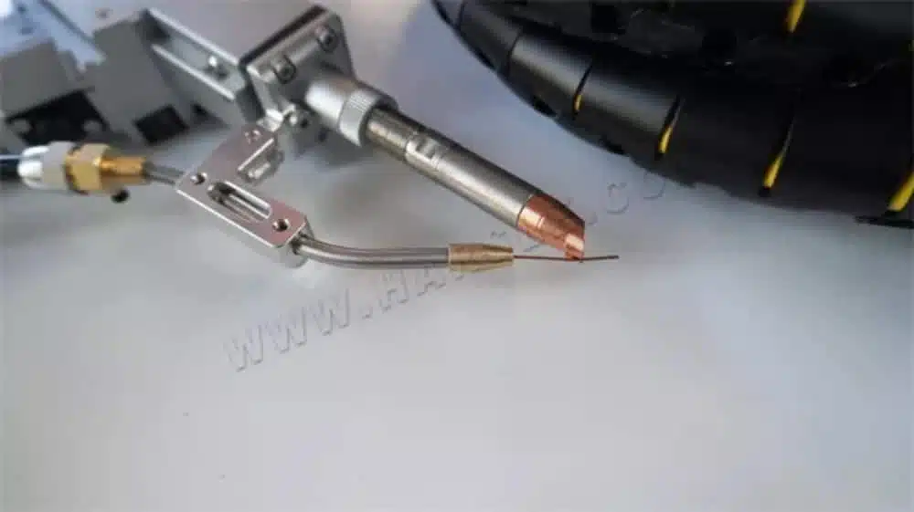 Machine de soudage laser