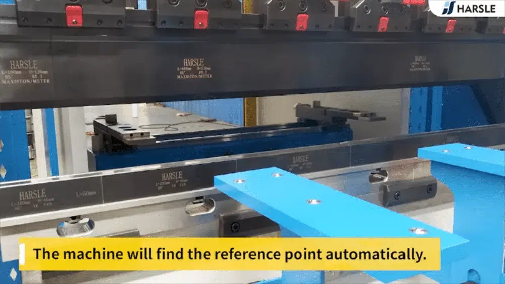 كيفية تشغيل CNC Press Brake CT12 للثني الدقيق؟