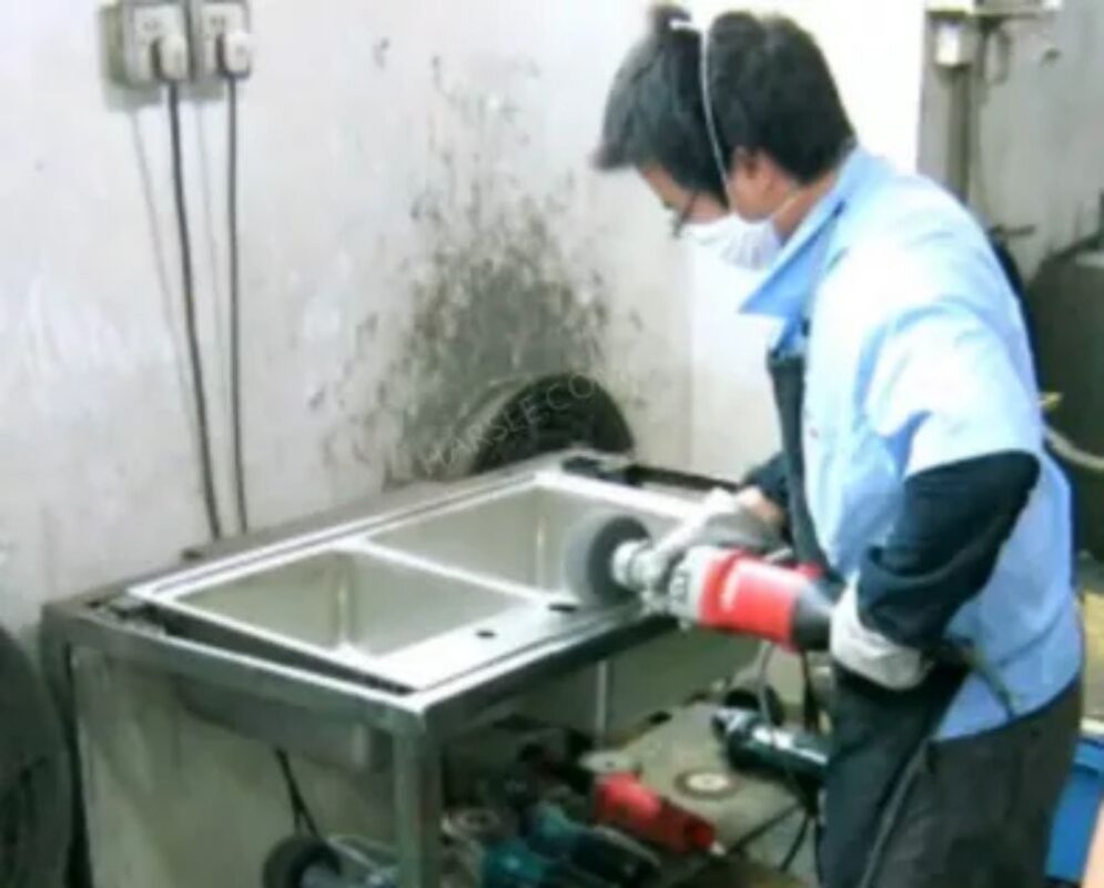 Processo di produzione del lavello in acciaio inossidabile
