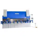 Presse plieuse CNC 200T 6m pour lampadaires