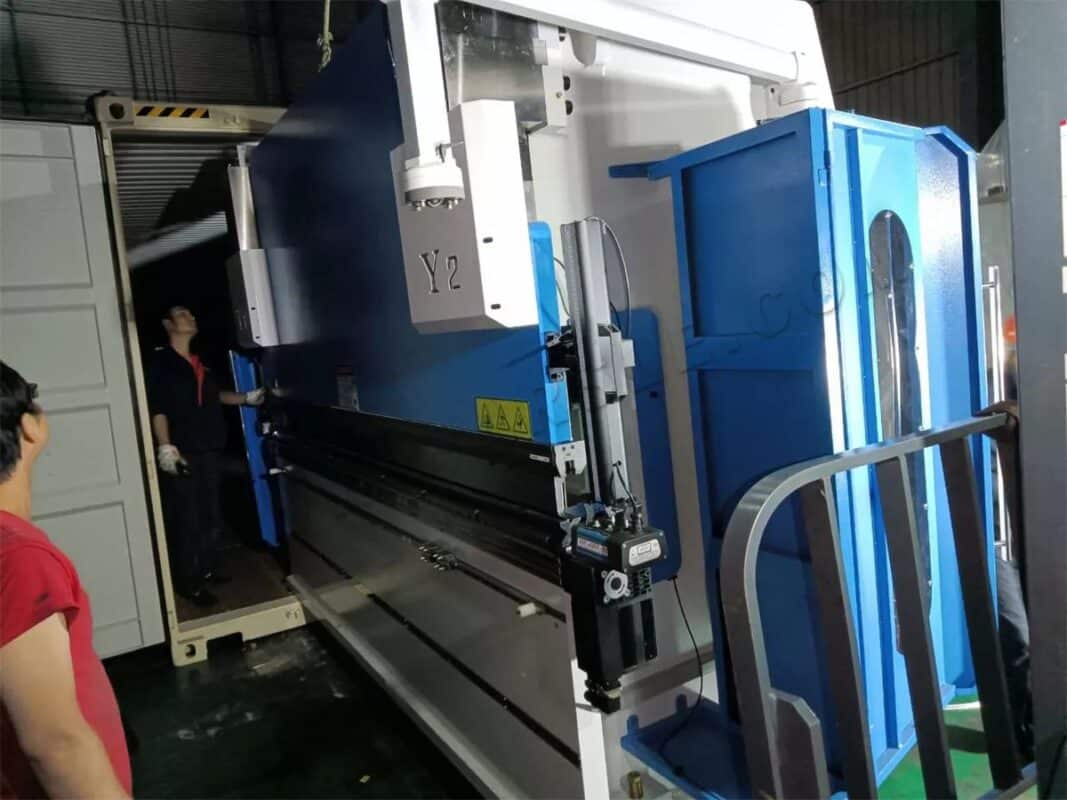 Canada-WE67K-160T3200 CNC Press Brake