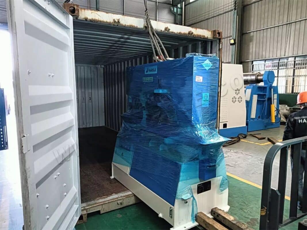 Nepal-WE67K-100T3200 CNC Press Brake And So On