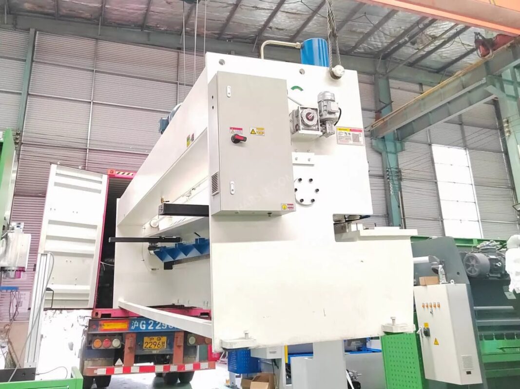 India-QC11K-10X6500 E21S Guillotine Shear