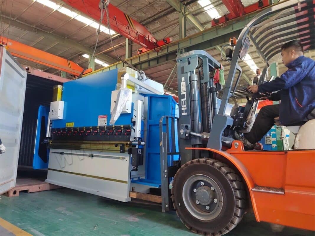 Brazylia-WE67K-80T2500 Prasa krawędziowa CNC