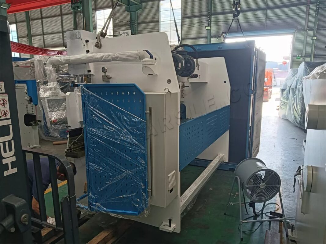 فيتنام-WC67K-125T3200 مكبس الكبح