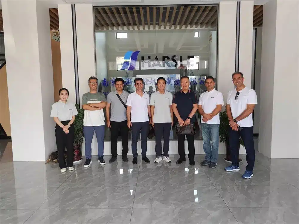 Fortalecendo laços com clientes iranianos