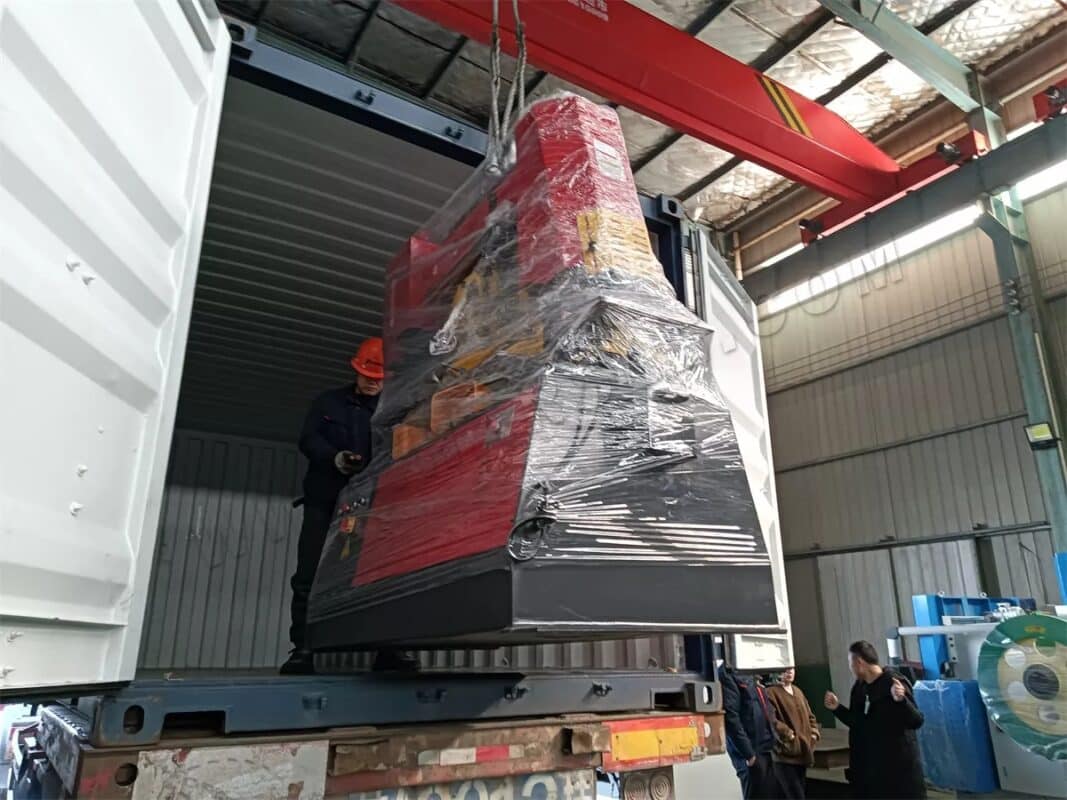 Malaysia-Q35Y-20 Ironworker