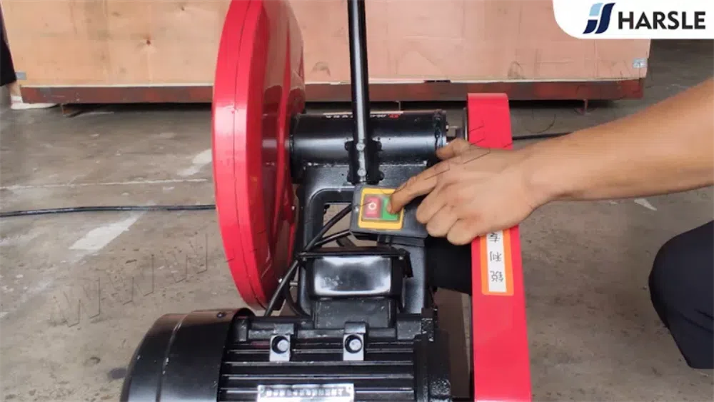 Máquina cortadora de tubos para la producción de carretillas