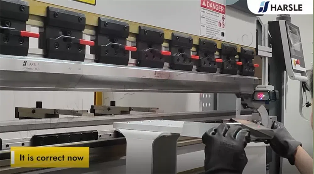 How to Operate the DA-53T Smart Press Brake Efficiently?