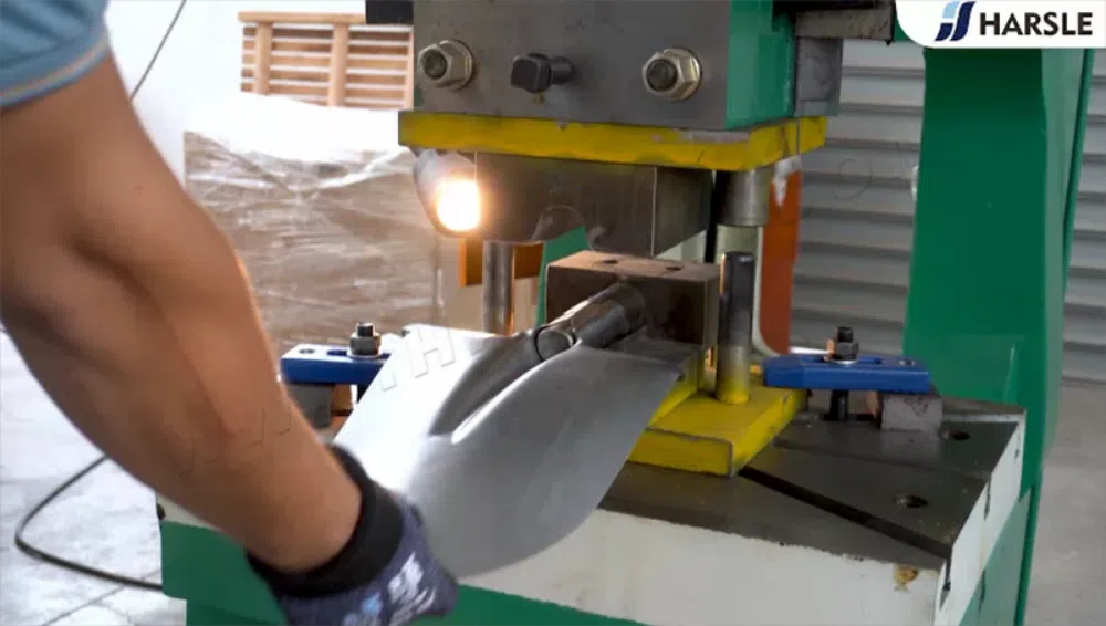 J21S Tieflochstanzmaschine zum Formen von Schaufeln