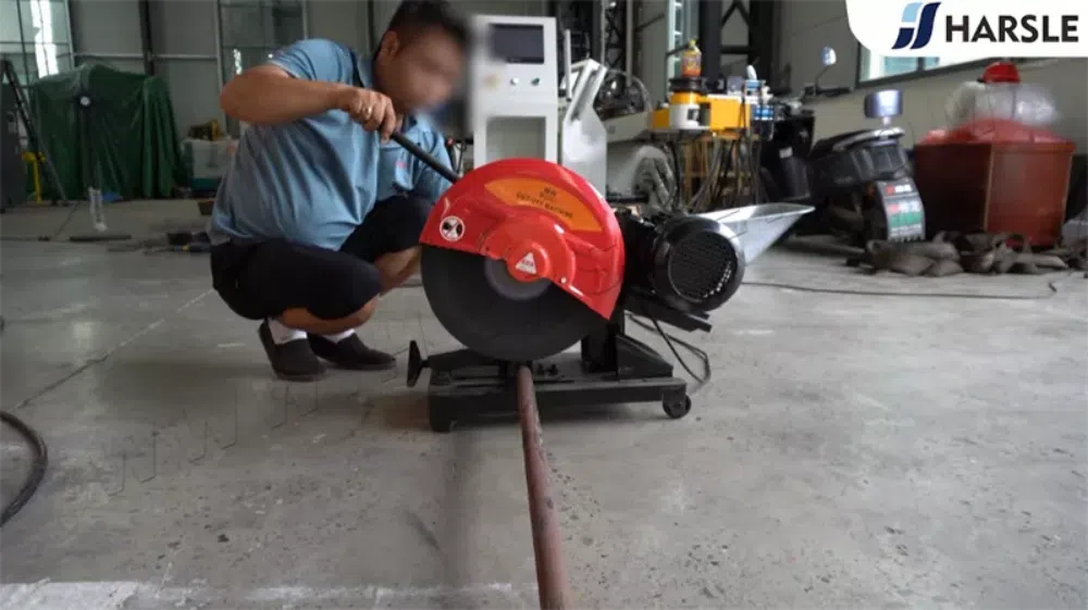 Máquina cortadora de tubos para la producción de carretillas