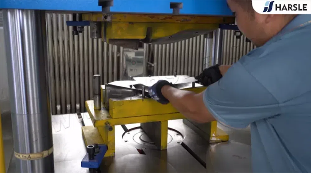 Ultimate Hydraulic Press for Shovel Head Forming
