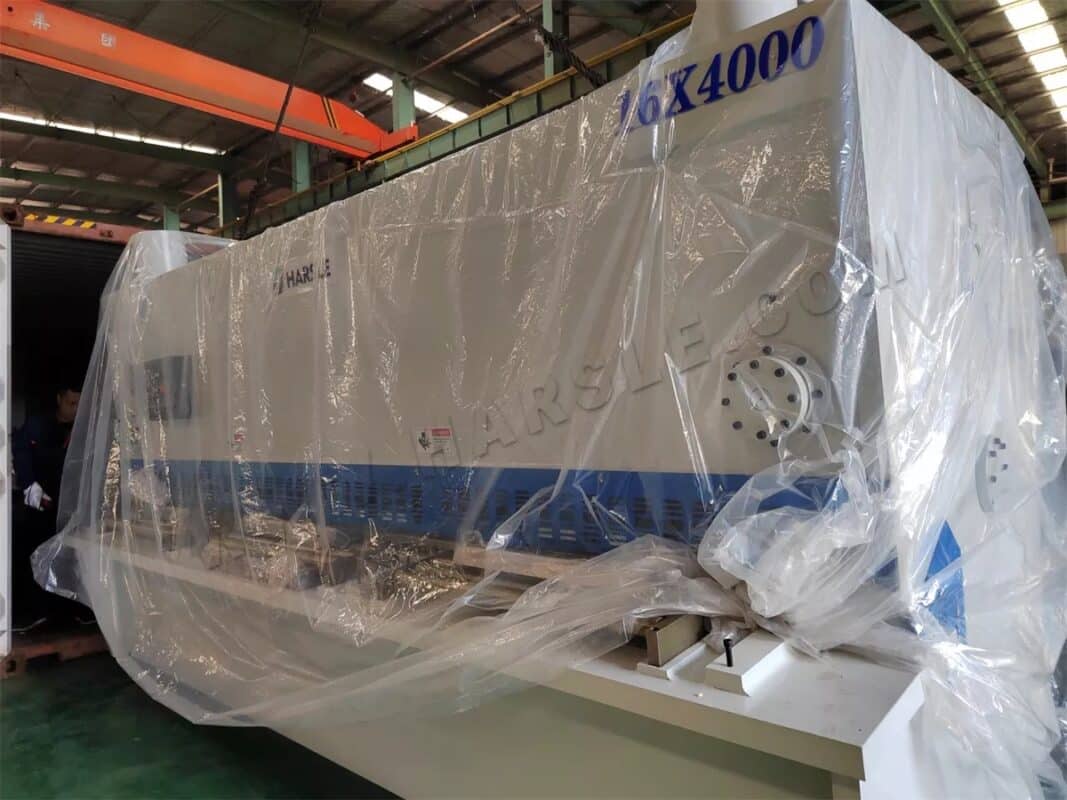 Гильотинные ножницы Morocco-QC11K-16X4000 и другие машины для резки листового металла