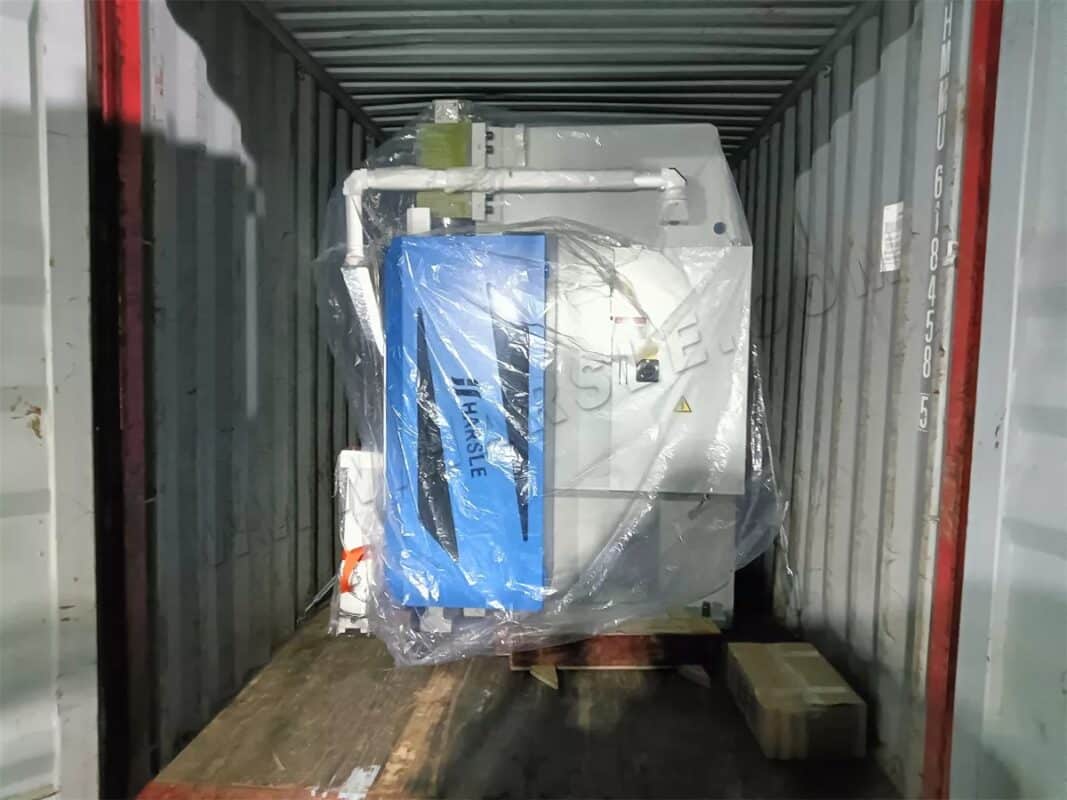 Presse plieuse CNC 4+1 axes UAE-WE67K-160T3200 DA53T