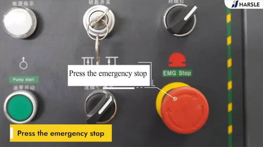 Como operar a máquina de corte guilhotina (E21S)?