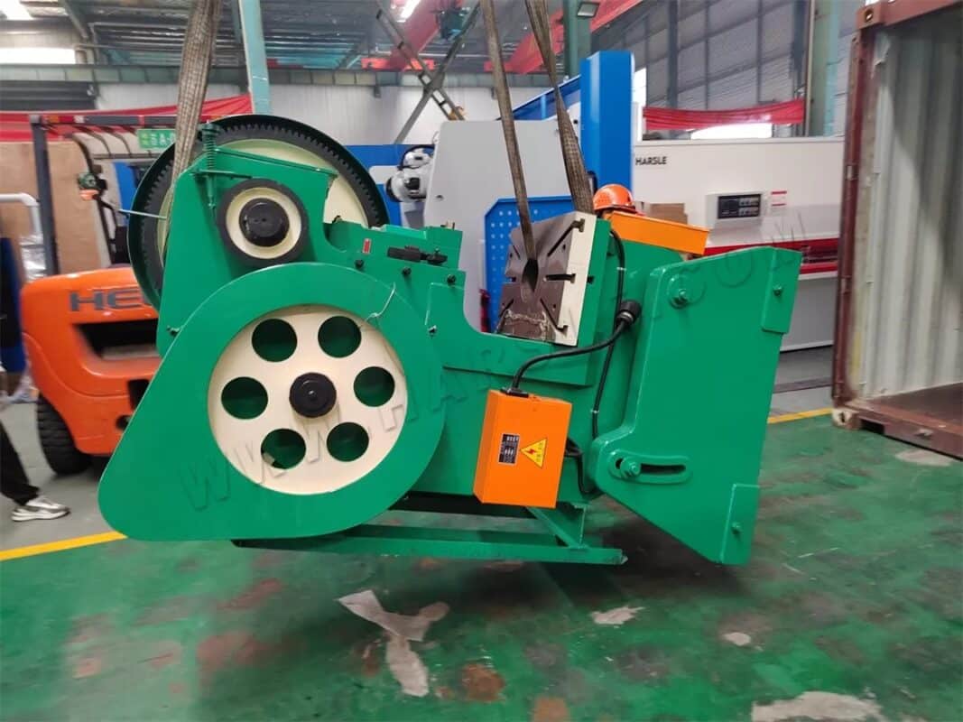 إندونيسيا-آلة التثقيب الميكانيكية J23-40T آلة التثقيب الميكانيكية J23-80T