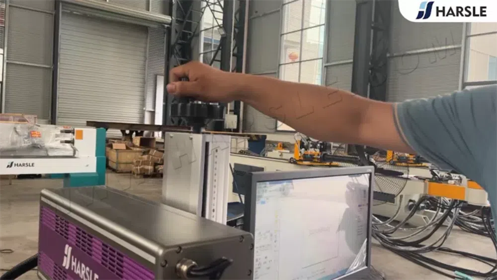 CO2 Laser Marking Machine for Shovel Logo Engraving