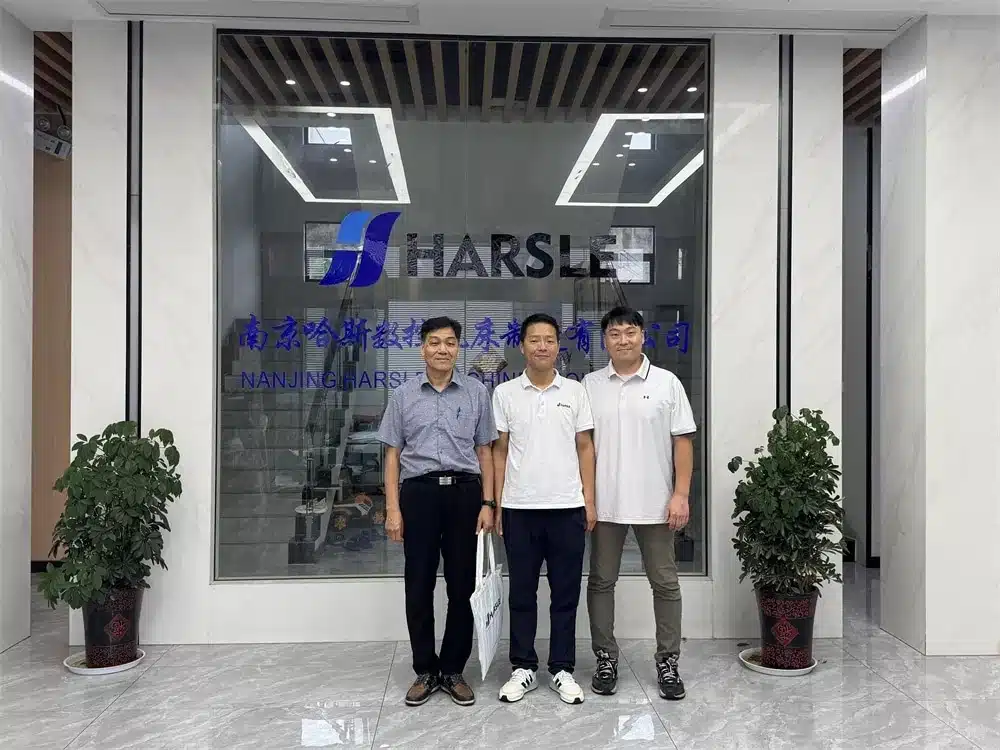 Visites passionnantes de clients internationaux chez HARSLE en juin