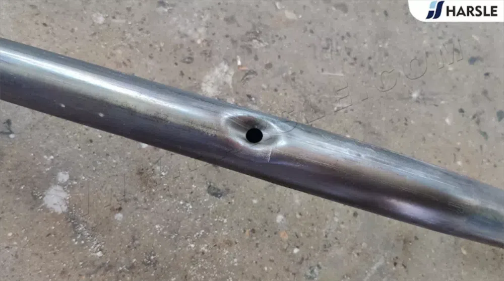 Macchina piegatubi CNC con punzonatura