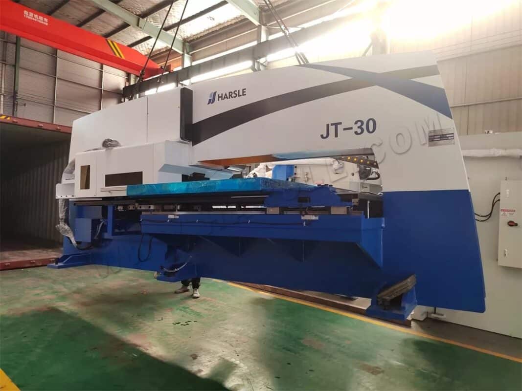 Mexiko – 24-Stationen-CNC-Revolverstanzmaschine