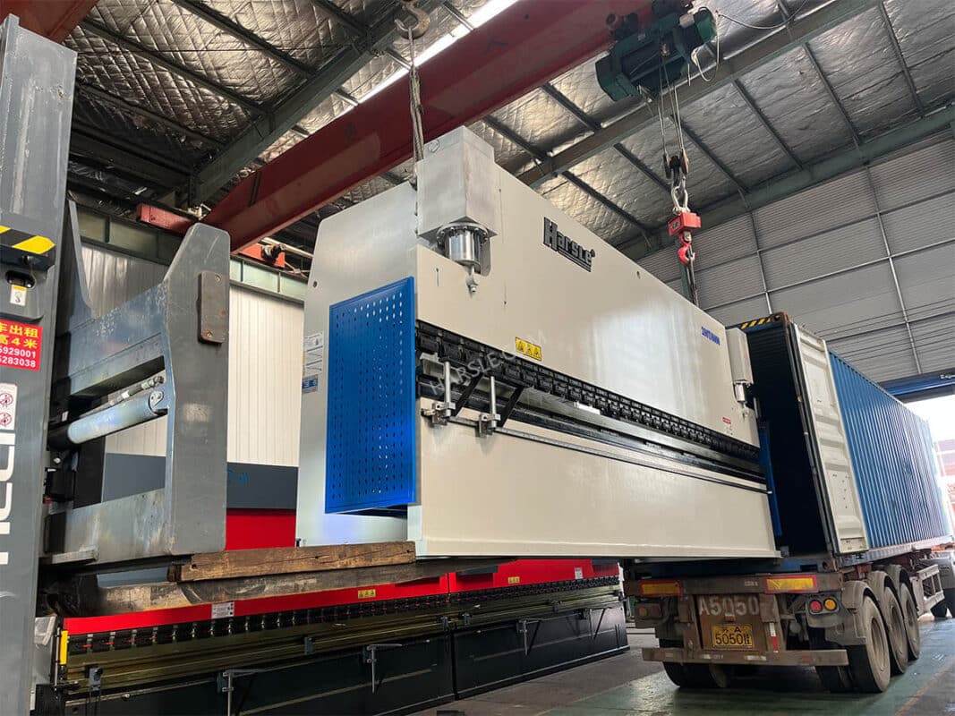 الأرجنتين-WC67K-200T/6000 مكبس الكبح