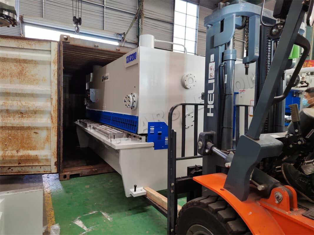 Cisaille guillotine Bangladesh-QC11K-12X3200 E21S