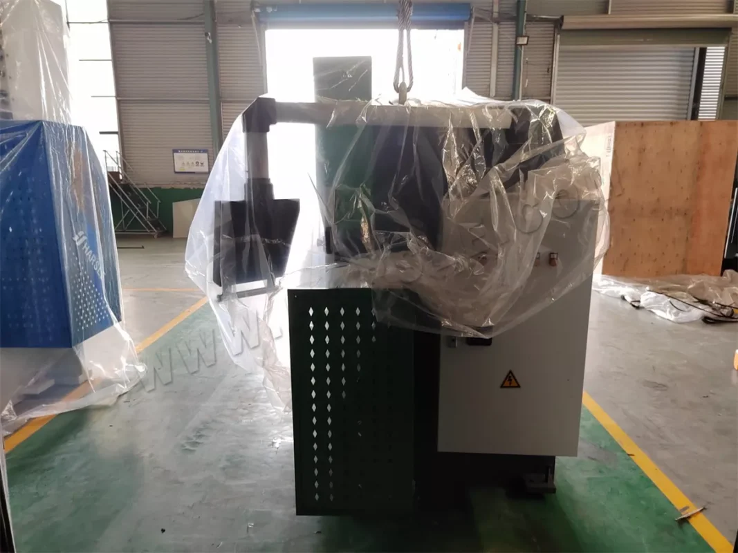 برازيل-2 WC67K-40T1600-E300P مكبس فرامل وماكينة لحام بالليزر