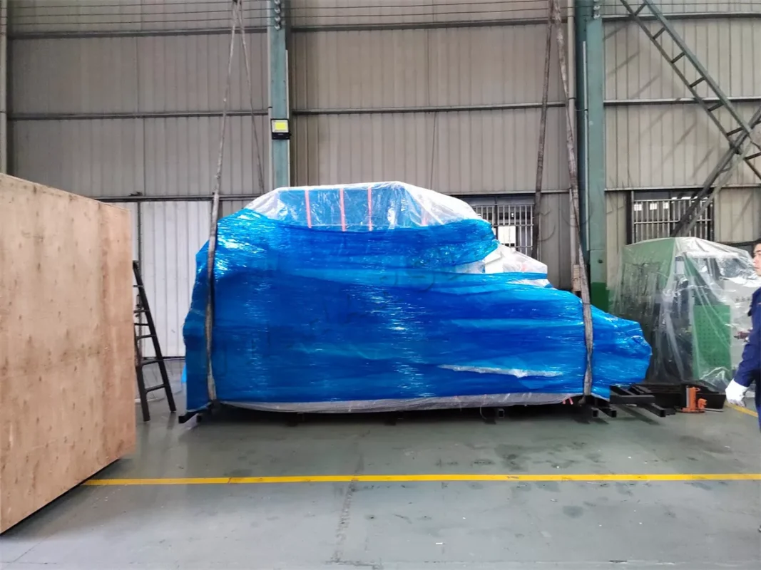 Brazil-HSX 3000W-3015 Laser Cutting Machine