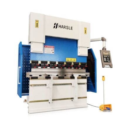 Prensa Dobradeira CNC Compacta WE67K-40T1200 com DA-52S