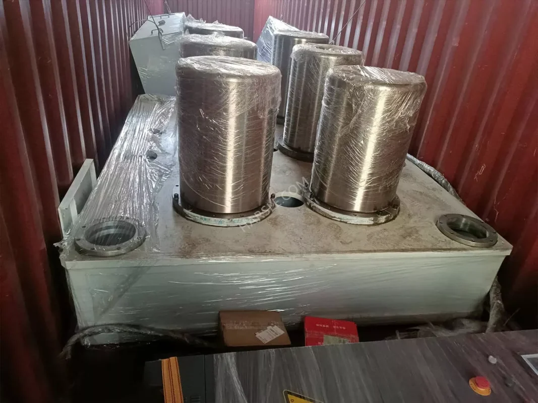 Ecuador-Y27-4500T Double Action Door Embossing Machine