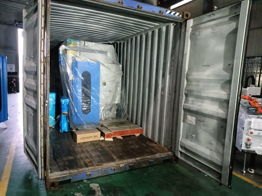 Francja-WE67K-160T3200 Prasa krawędziowa CNC
