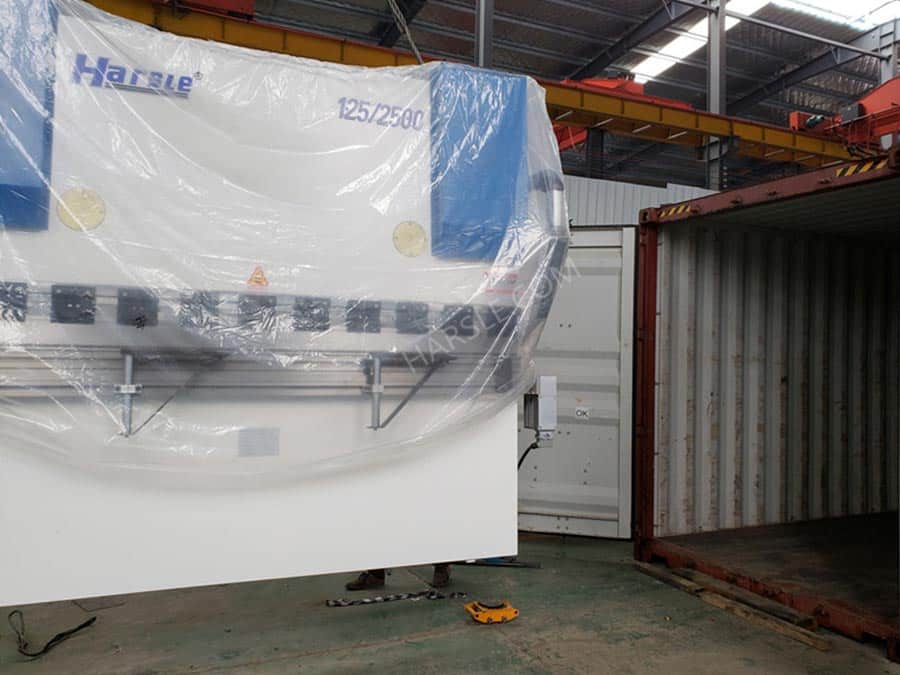Prensa plegadora Guatemala-WC67K-125T/2500
