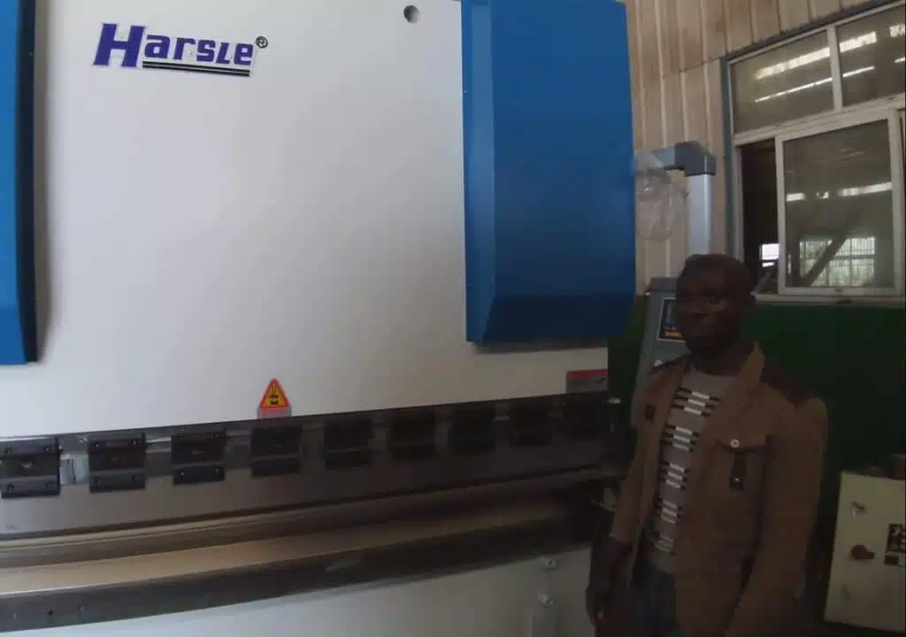 Feedback do freio de prensa HARSLE NC de Uganda
