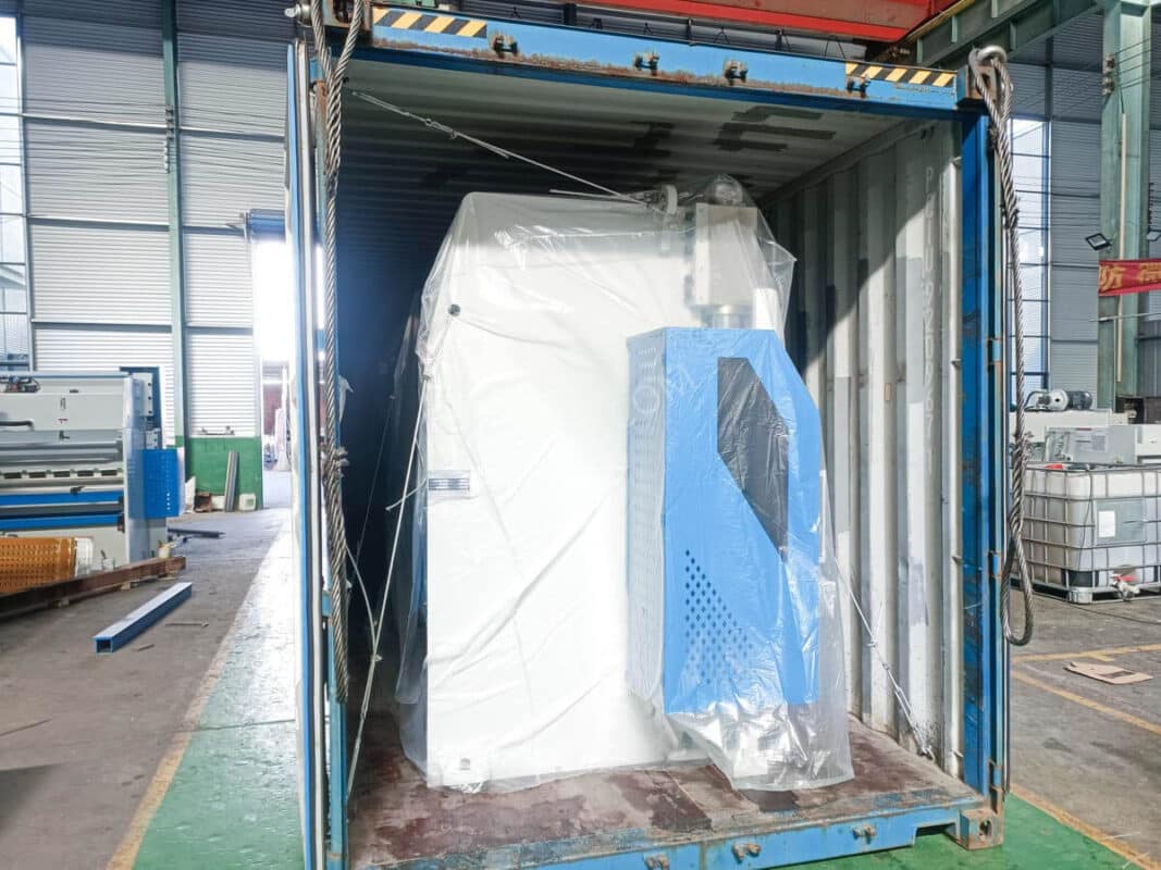 Prensa plegadora CNC India-WE67K-100T/3200 con sistema ESA S630
