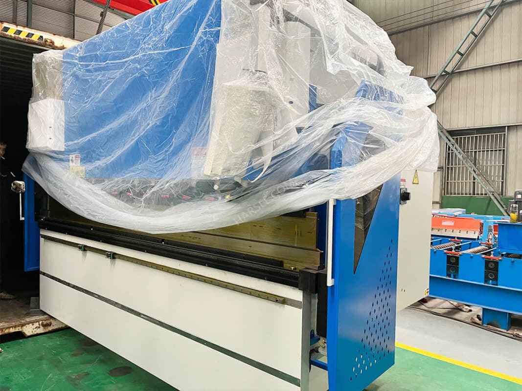 India-WE67K-160T3200 CNC Press Brake With CT8 PS