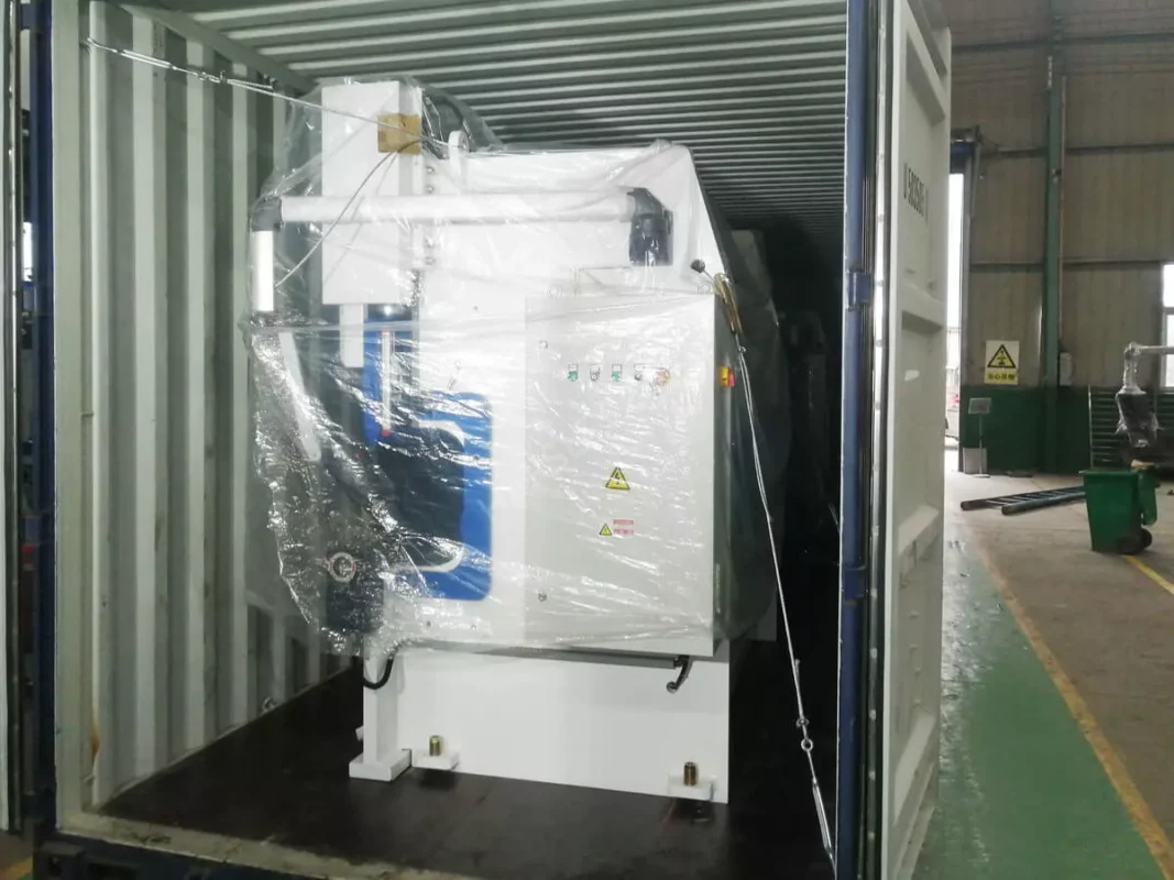 India-WE67K-80T/2500 CNC Press Brake With DA-53T, 3+1 Axis
