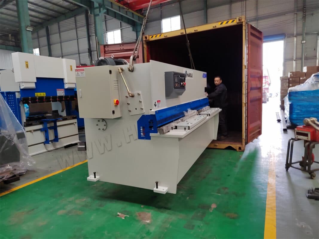 Israel-2 Sets of Shearing Machine And WC67K-125T3200 NC Press Brake