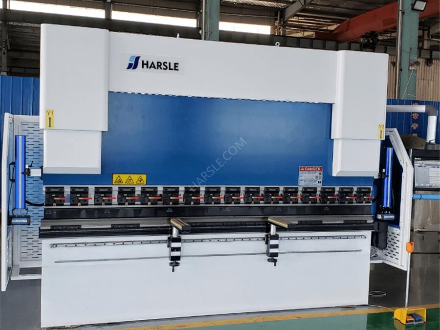 Presse plieuse CNC Italie-WE67K-125T/3200