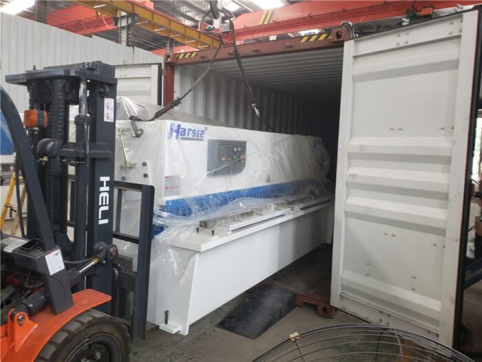 Kuwait-QC12K-8*3200 Shearing Machine | HARSLE