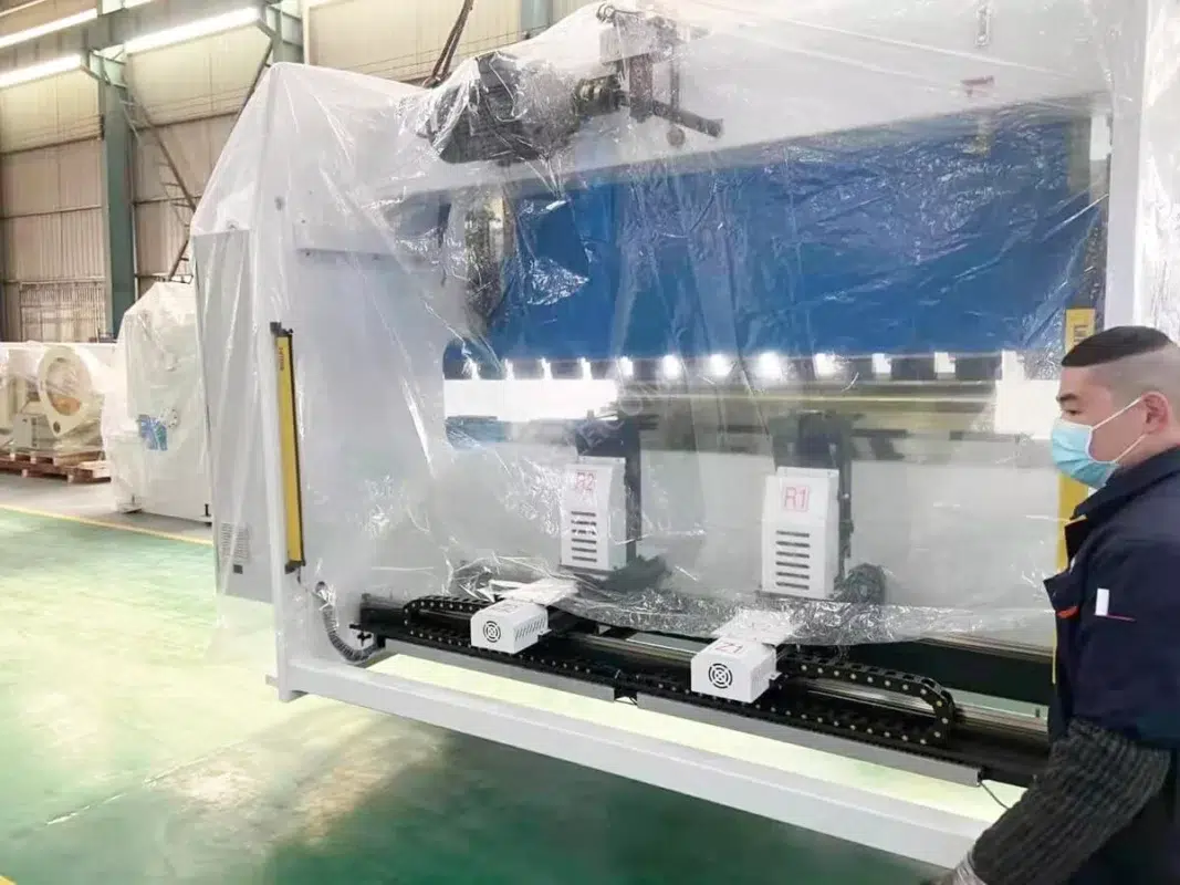Prasa krawędziowa CNC Mexico-WE67K-110T/3200 z DA-66T, 8+1 osi