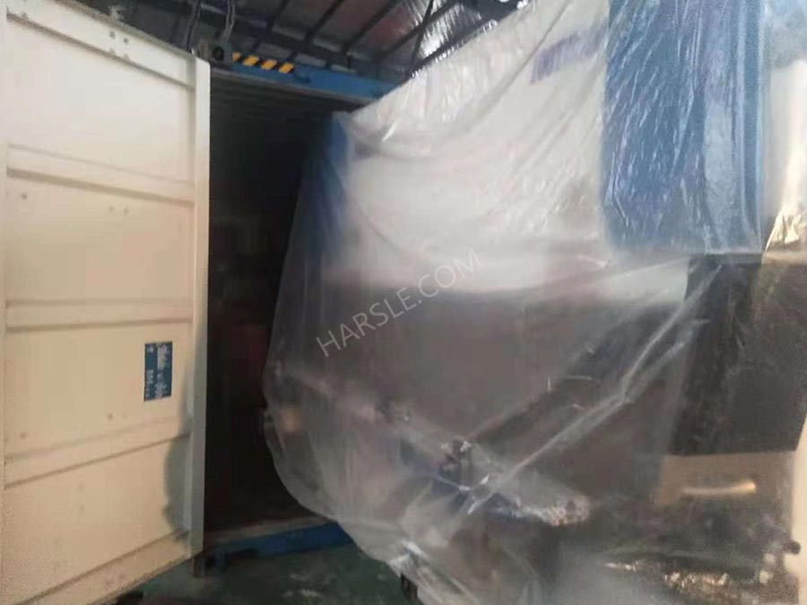 Línea de producción de puertas metálicas de acero de Nigeria