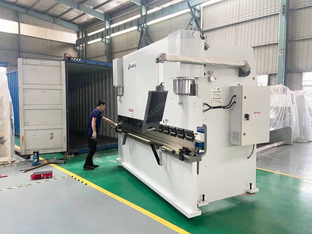 Fresadora CNC rusa
