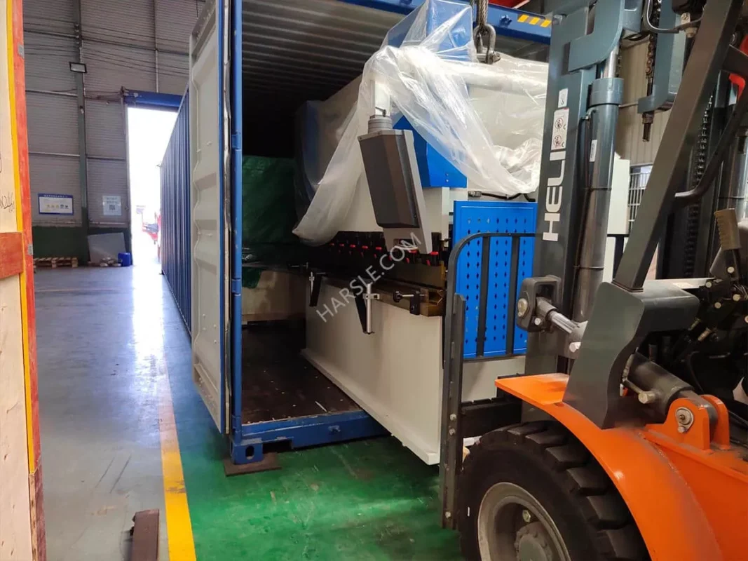 Russia-WC67K-63T2500 E21 Press Brake