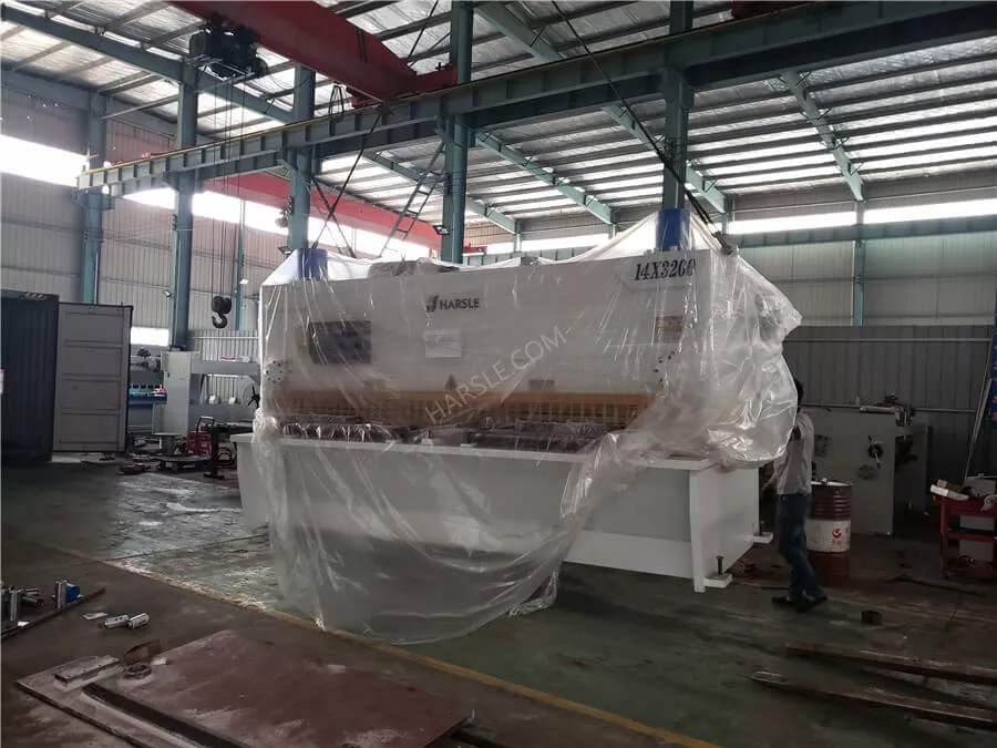 Presse plieuse hydraulique Arabie saoudite WE67K-300T/3200