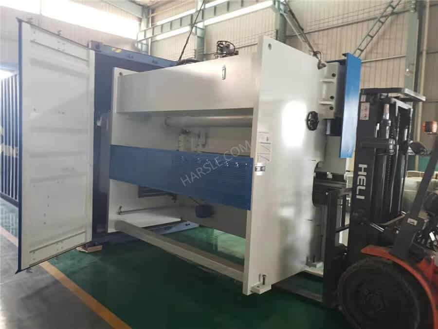 Thailand-WC67K-200T/3200 Pressa piegatrice
