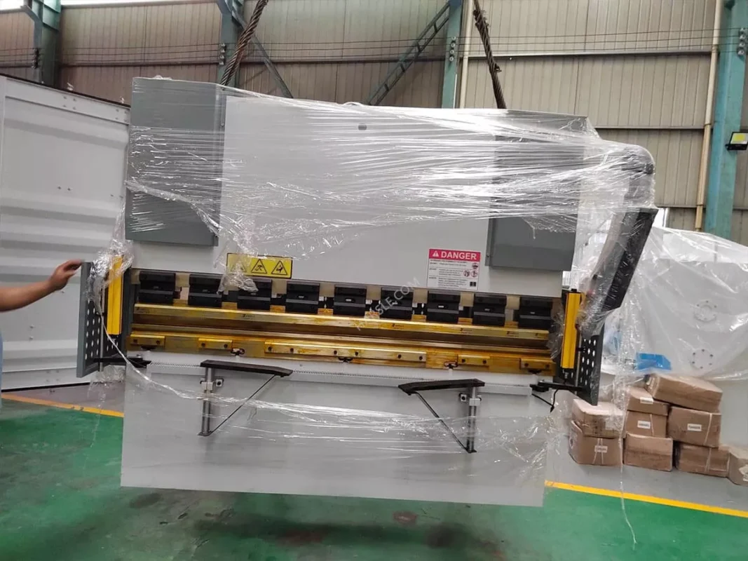 USA-Five Hydraulic Press Brakes