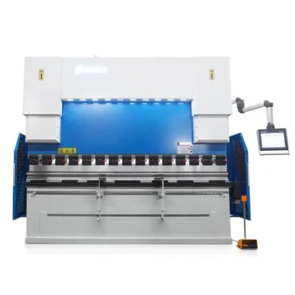 Prensa plegadora CNC WE67K-300T4000, 4+1 ejes