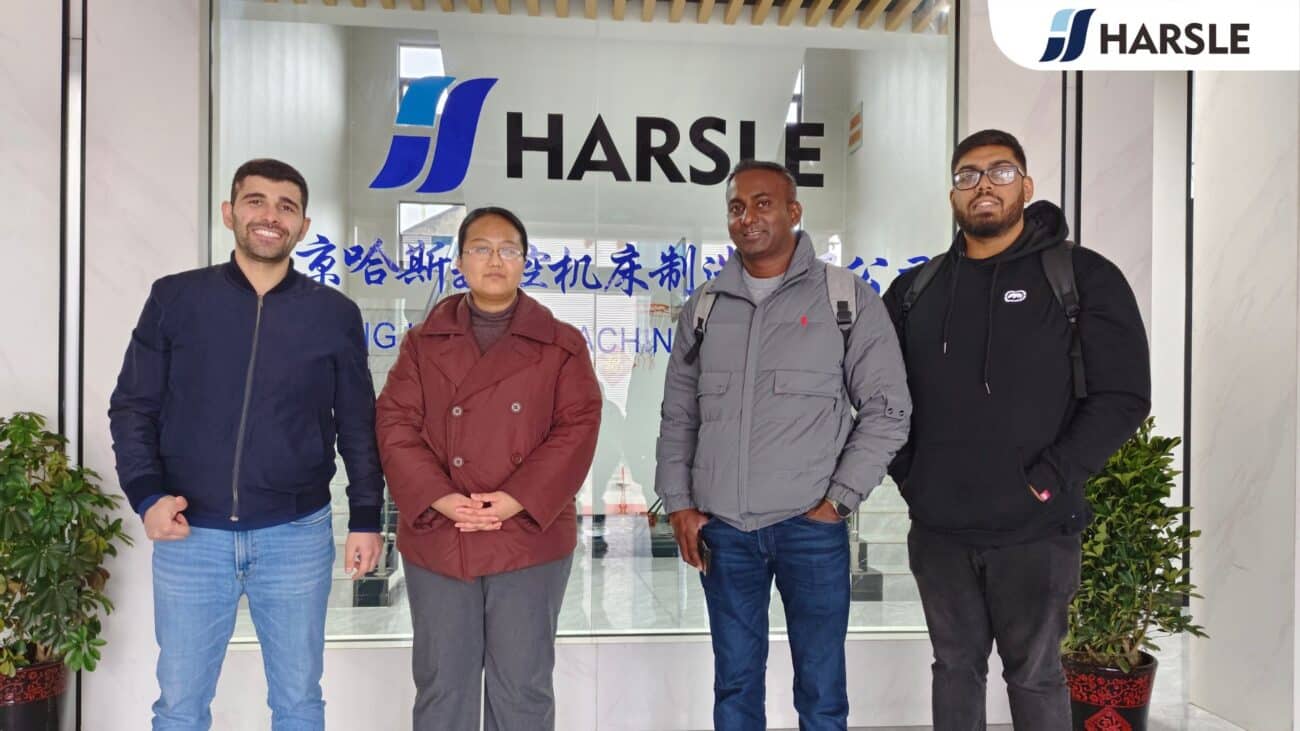 نرحب بالعملاء من جنوب إفريقيا لزيارة مصنع HARSLE CNC